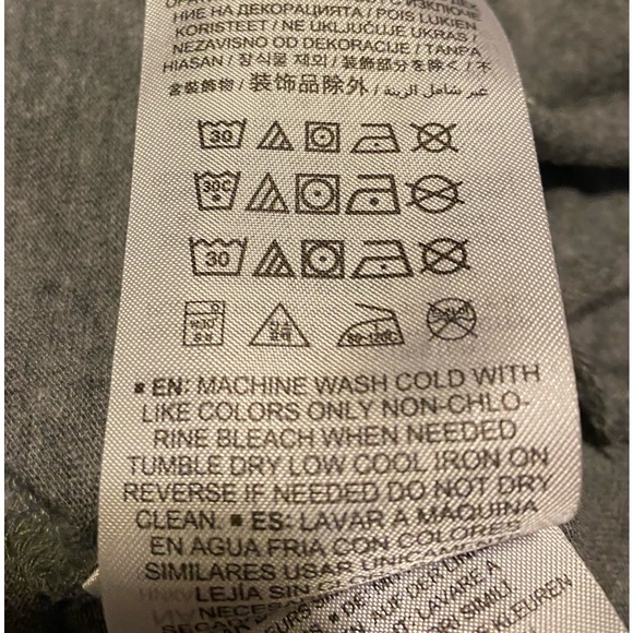 SOLD St. Louis Cardinals T-shirt - Like New - Picture 5 of 7